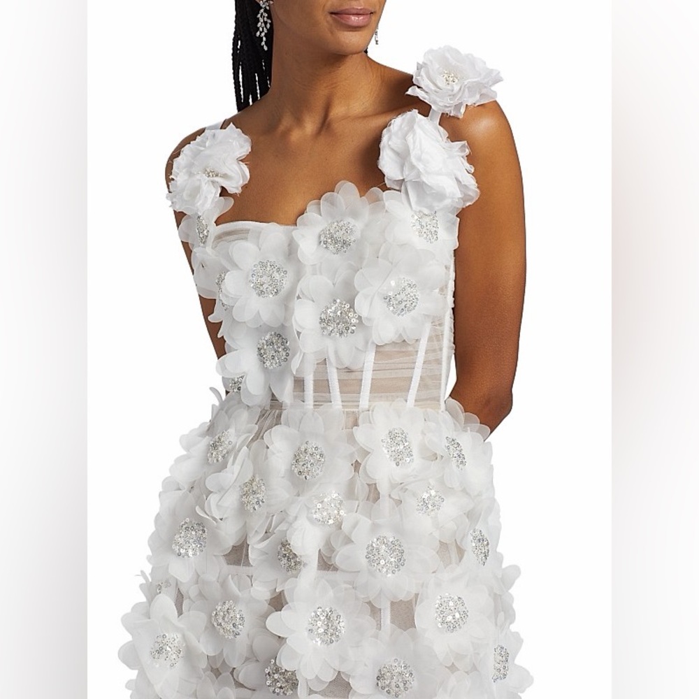 Bronx and Banco White Floral Appliqué Tulle Gown